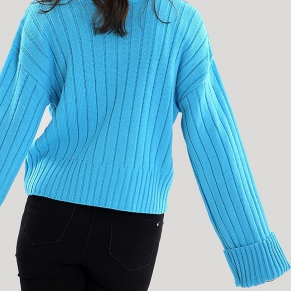 Turquoise Turtle Neck Sweater - Picture 5 of 5